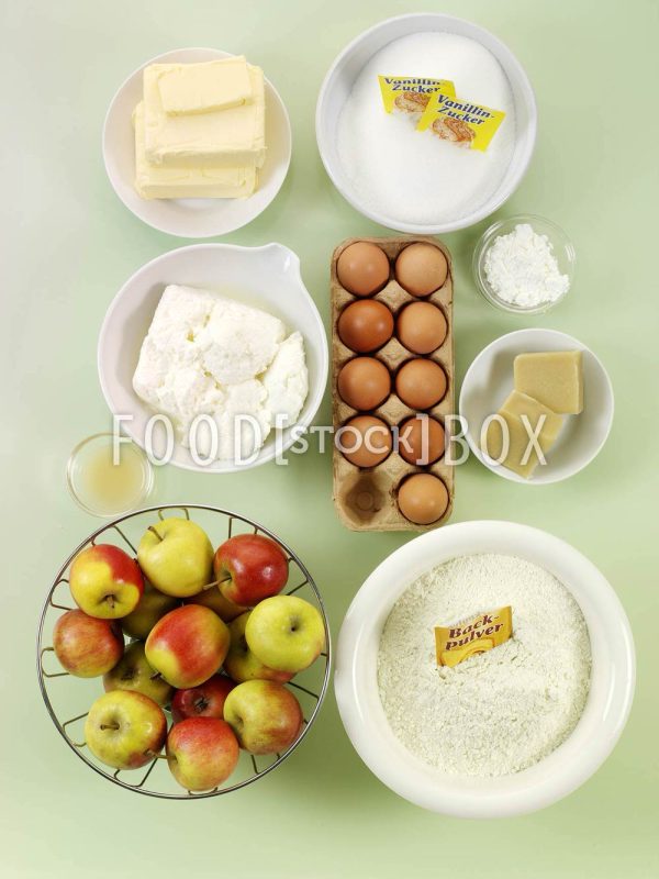 Blech-Apfel-Streuselkuchen Step 1