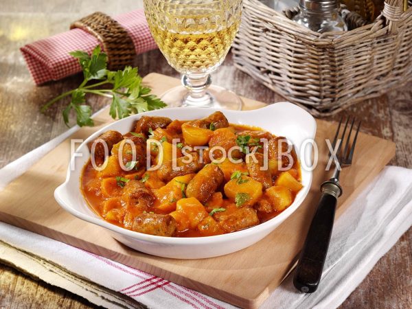 Blitzgulasch mit Bratwurst 2