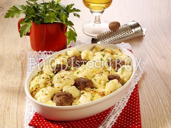 Blumenkohl-Auflauf mit Frikadellen 2