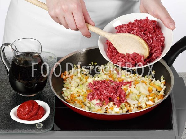 Penne Bolognese Step 3