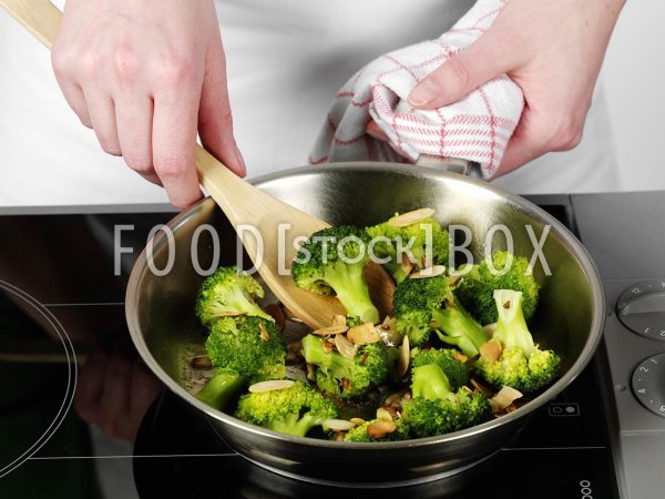 Marinierter Broccoli Step 5
