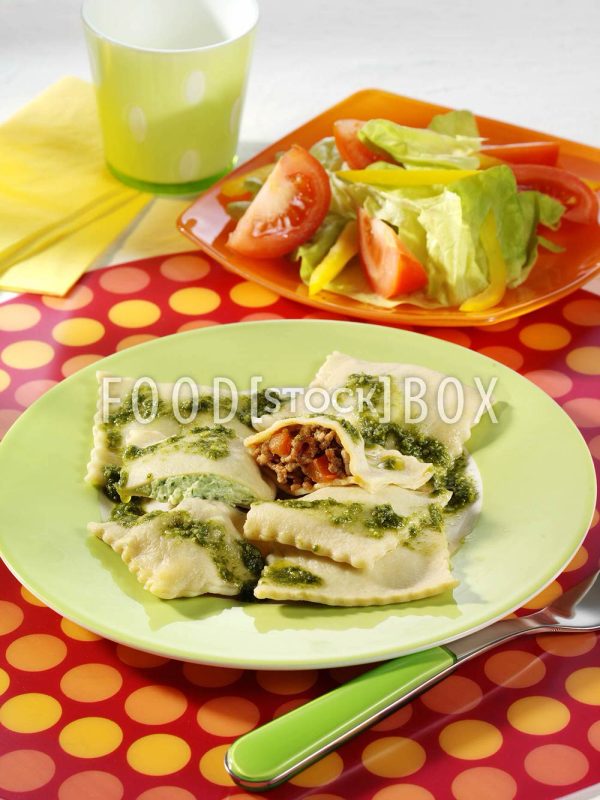 Bunte Ravioli mit Hackfleisch 2