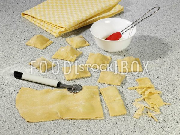 Bunte Ravioli mit Hackfleisch Step 3