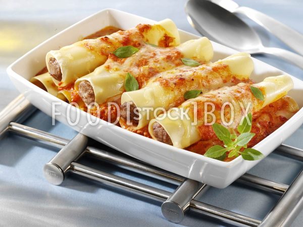 Cannelloni-Gratin mit Fleisch-Röllchen