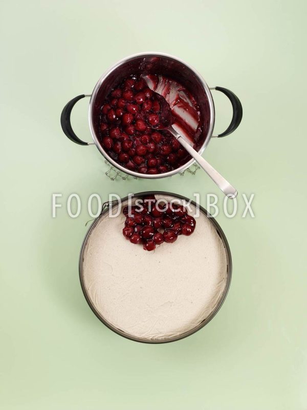 Crunchkuchen mit Kirsch und Banane Step 6