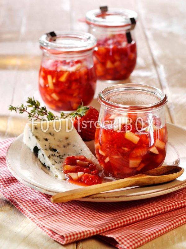 Erdbeer-Nektarinen-Chutney