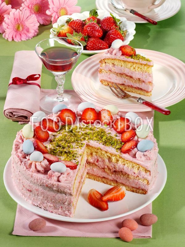Erdbeer-Ostertorte