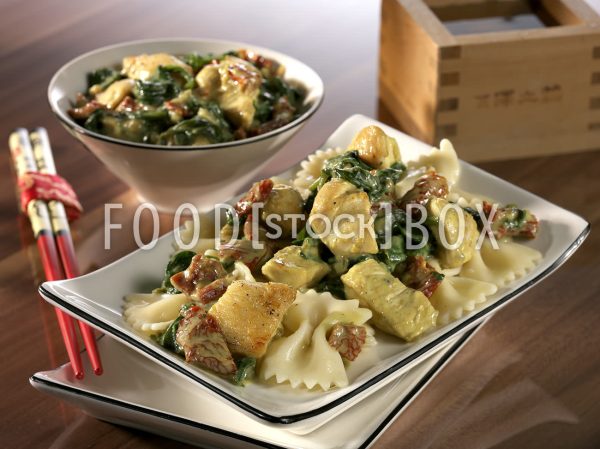 Farfalle mit Hähnchenfleisch