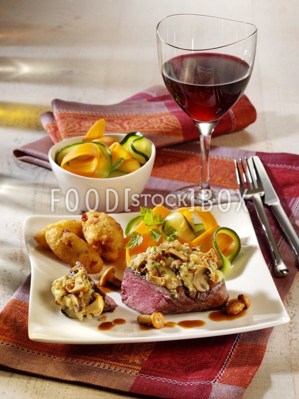 Rinderfiletsteaks mit Pilzkruste