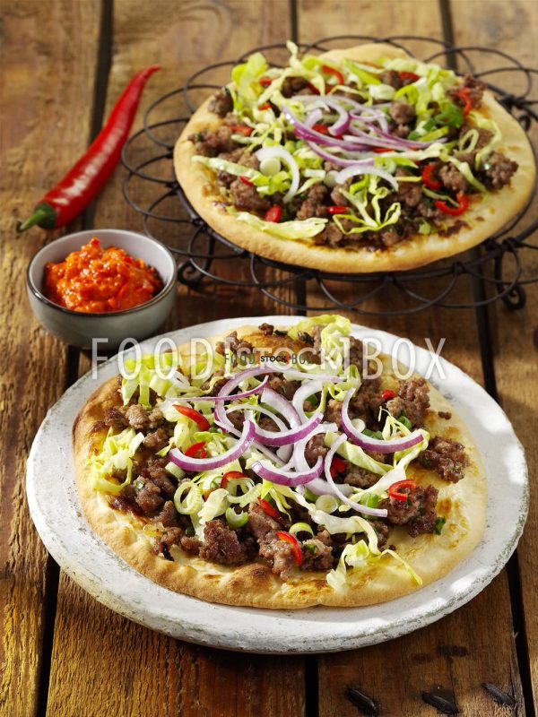 Fladenbrot mit Hackfleisch und Gemüse 2
