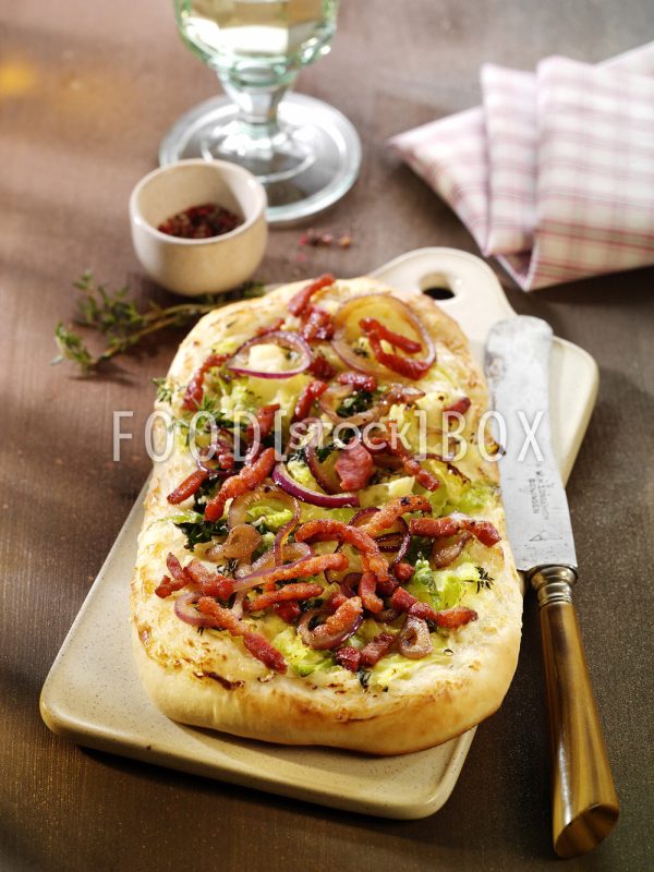 Flammkuchen mit Wirsing
