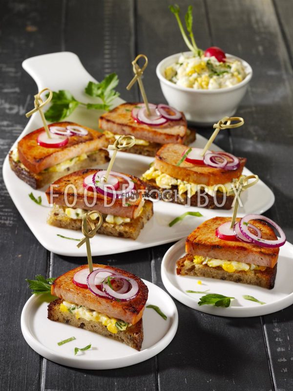 Fleischkäse-Canapès 2