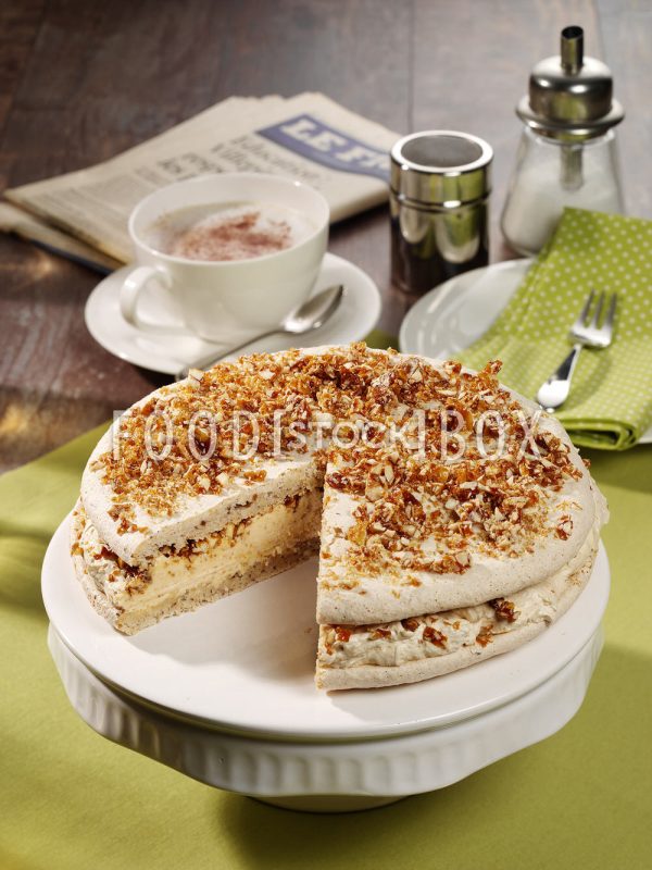 Französische Nusstorte mit Buttercreme