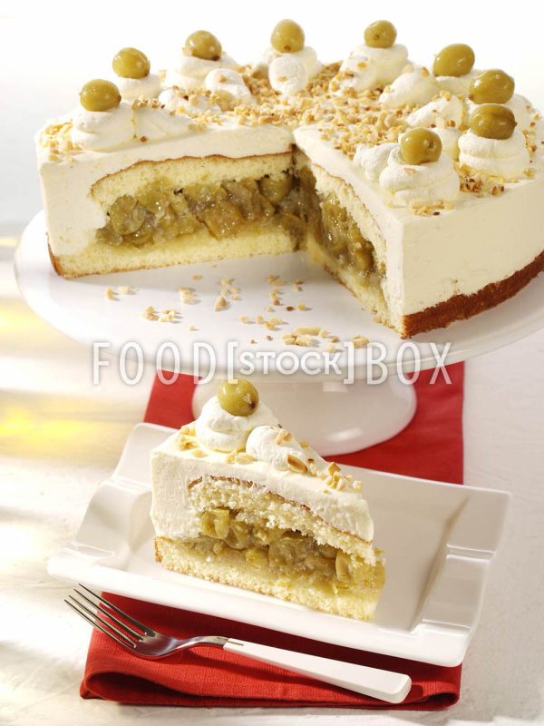 Frischkäsetorte mit Kirschen