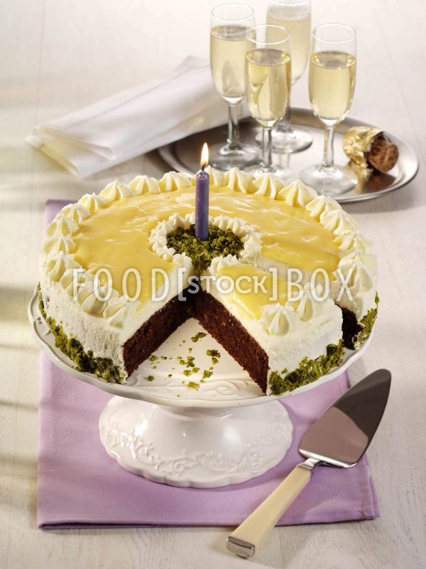 Eierlikör-Torte mit Mandeln 2