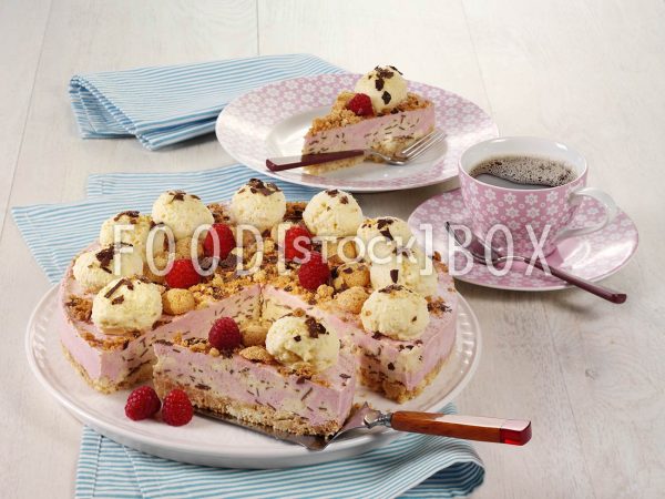 Eissplittertorte mit Amarettinis