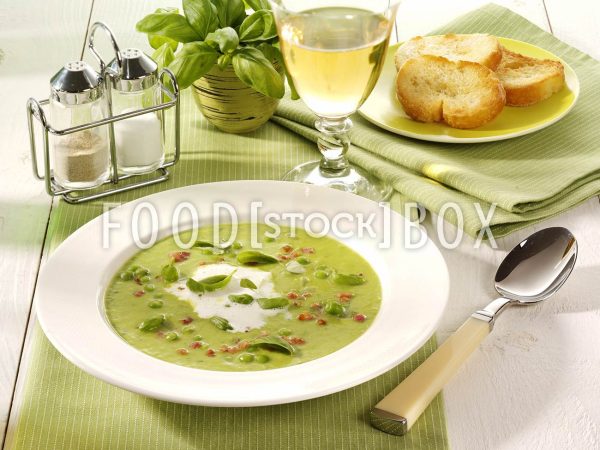 Erbsensuppe mit Basilikum 2