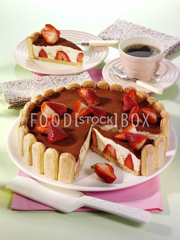 Erdbeer-Tiramisu-Torte