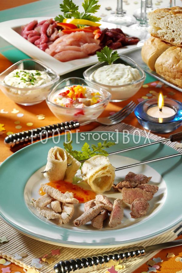 Fondue mit Brühe