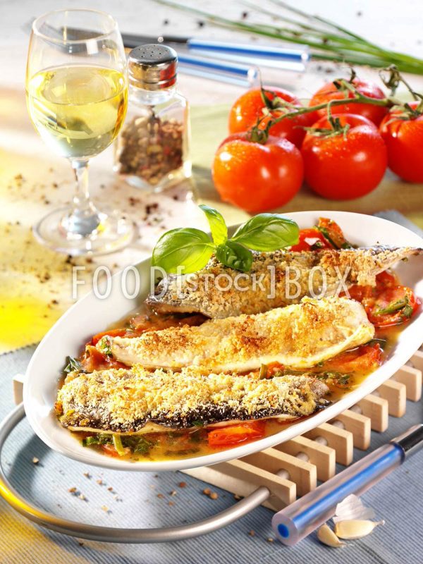 Forellenfilet auf Tomatengemüse