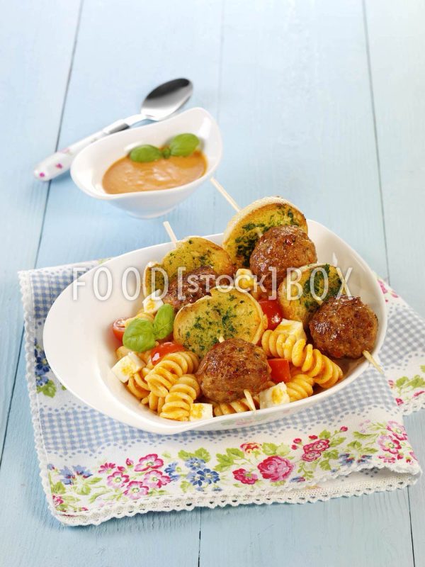 Frikadellen-Schaschlik 2