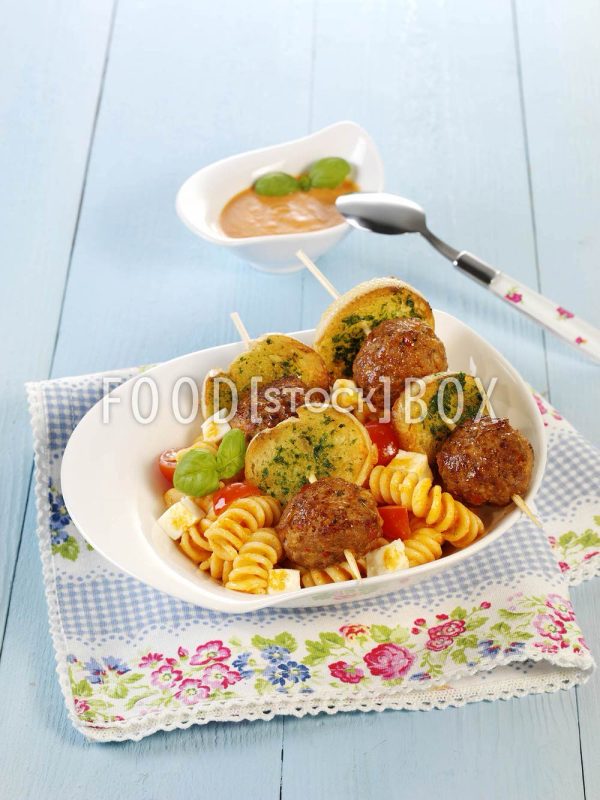 Frikadellen-Schaschlik Step 6