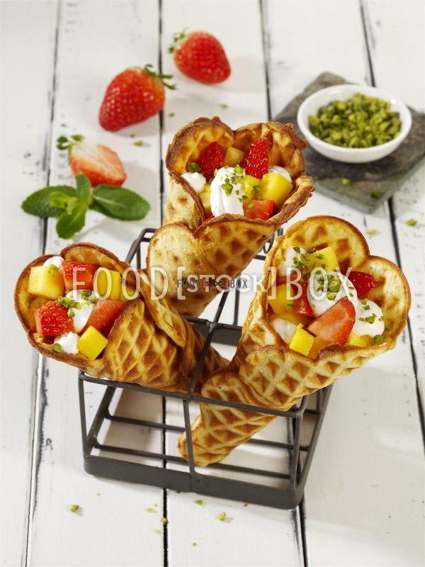 Gefüllte Waffeltüten