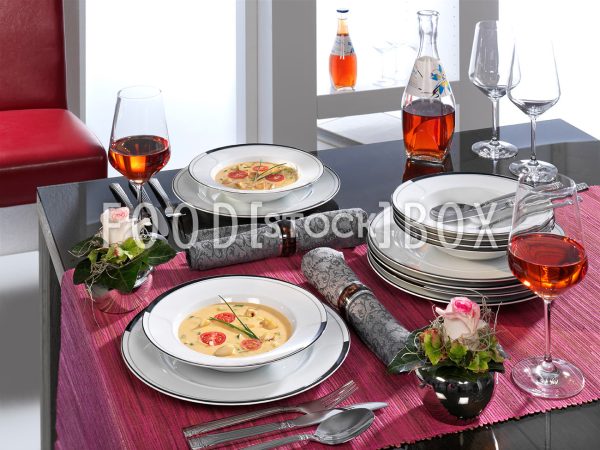 Gedeckter Tisch 4