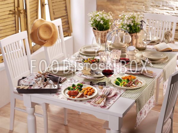 Gedeckter Tisch Landhaus 3