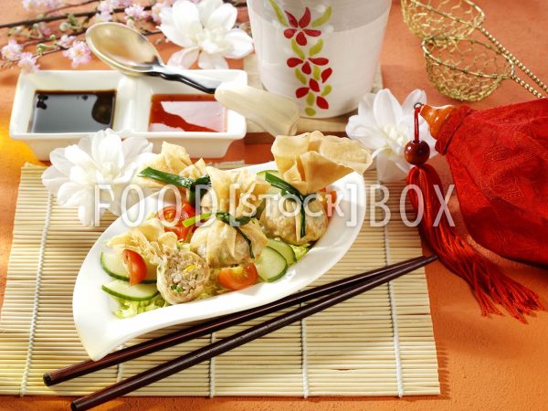 Gefüllte Wan-Tan-Taschen