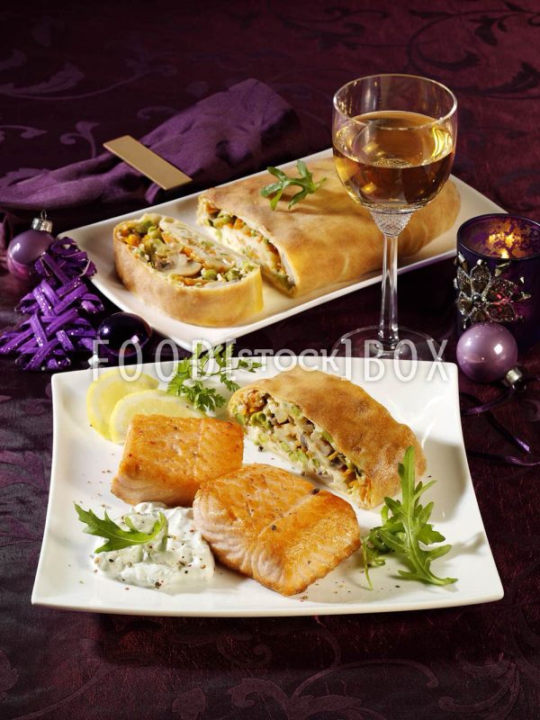 Gemüsestrudel mit Lachs 3