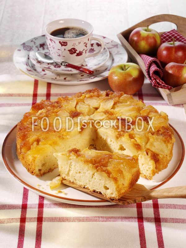 Gestürzter Apfelkuchen