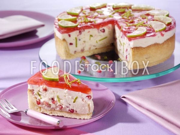 Granatapfel-Joghurt-Torte mit Limone 2
