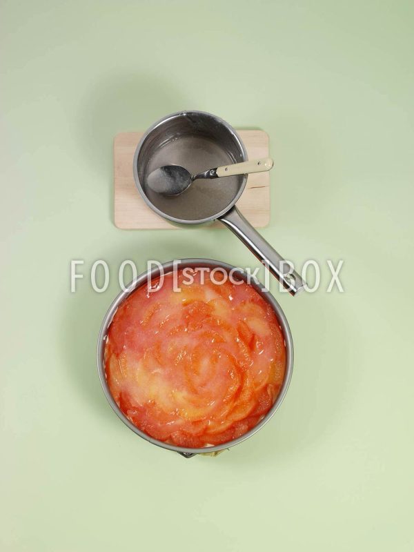 Grapefruit-Creme-Torte Step 6