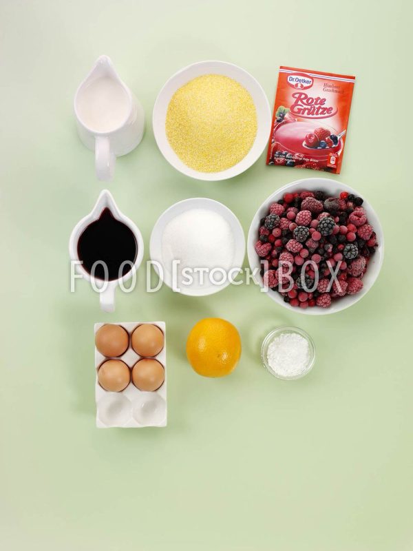 Grießkuchen mit Beeren Step 1