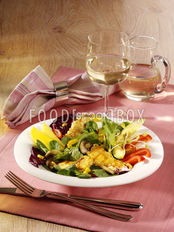 Hähnchen-Salat mit Mais