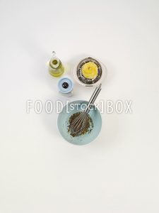 Gegrillte Hähnchenbrust mit Reis, Paprika und Erbsensalat  Step 2