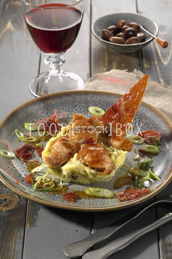 Iberico auf Oliven-Kartoffel-Püree 1