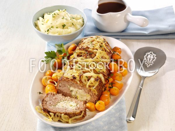 Hackbraten mit Frischkäse-Füllung 2
