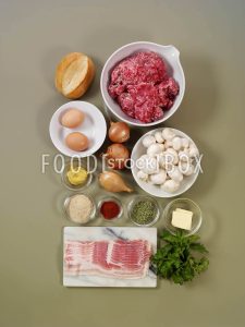 Hackroulade mit Pilzen Step 1