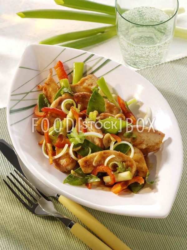 Hähnchenfleisch mit Gemüse und Ingwer (Diabetiker)