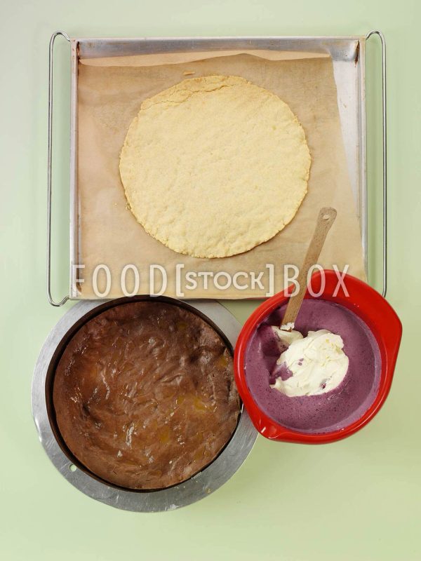 Heidelbeer-Joghurt-Torte Step 4