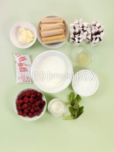 Himbeer-Amicalli-Torte Step 1