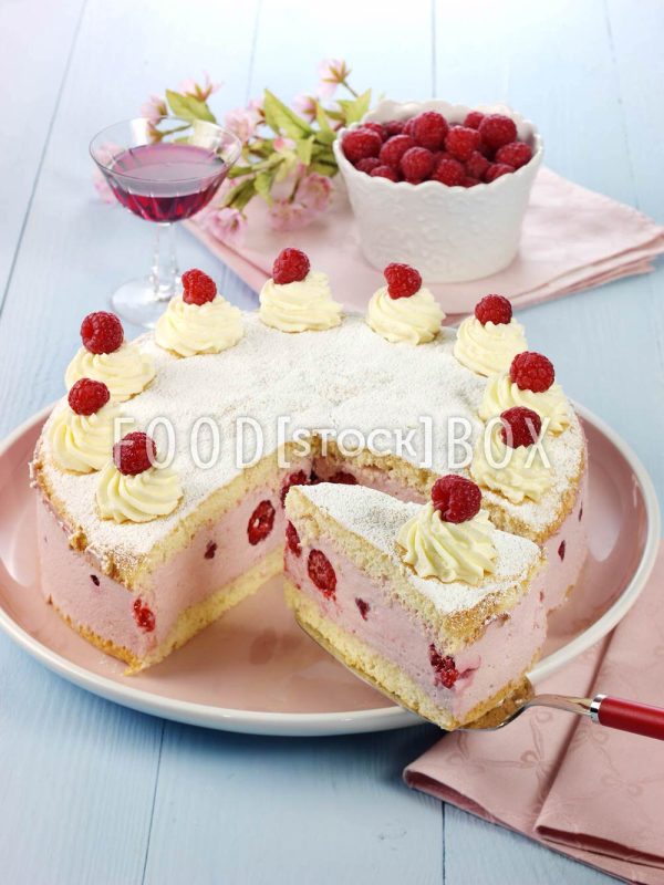 Himbeer-Käse-Torte