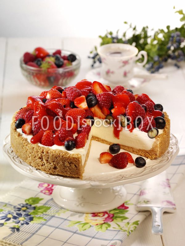 Käsekuchen mit Beeren