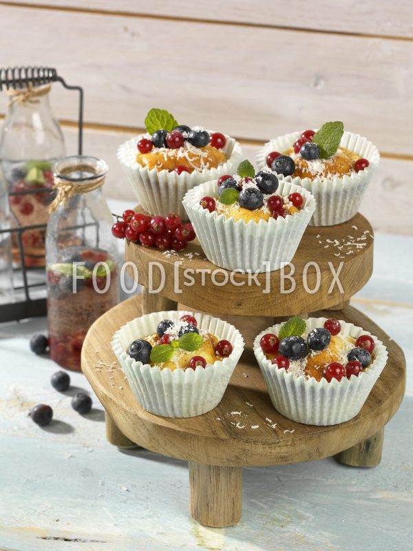 Käsekuchen-Törtchen mit Beeren