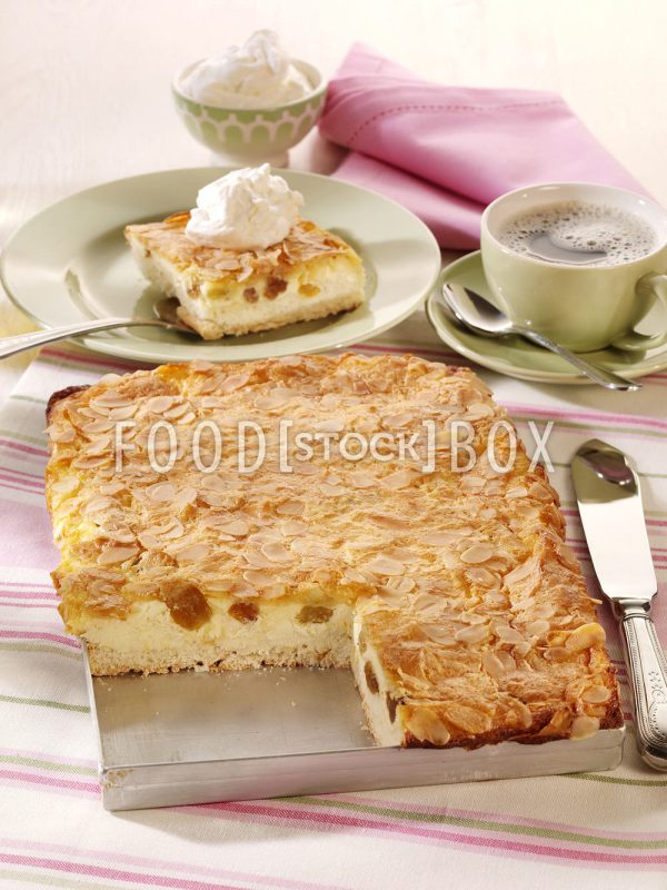Käsekuchen mit Rosinen