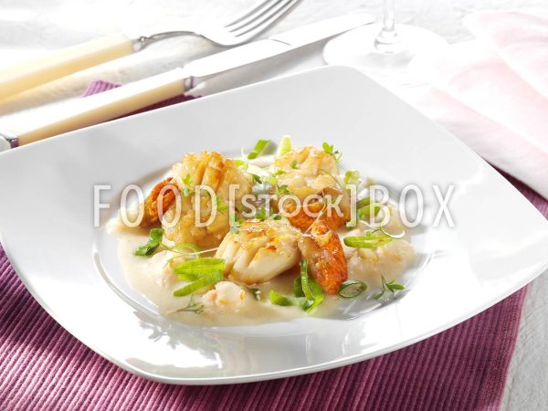 Jakobsmuscheln auf Garnelen-Kokosmilch-Sauce 2