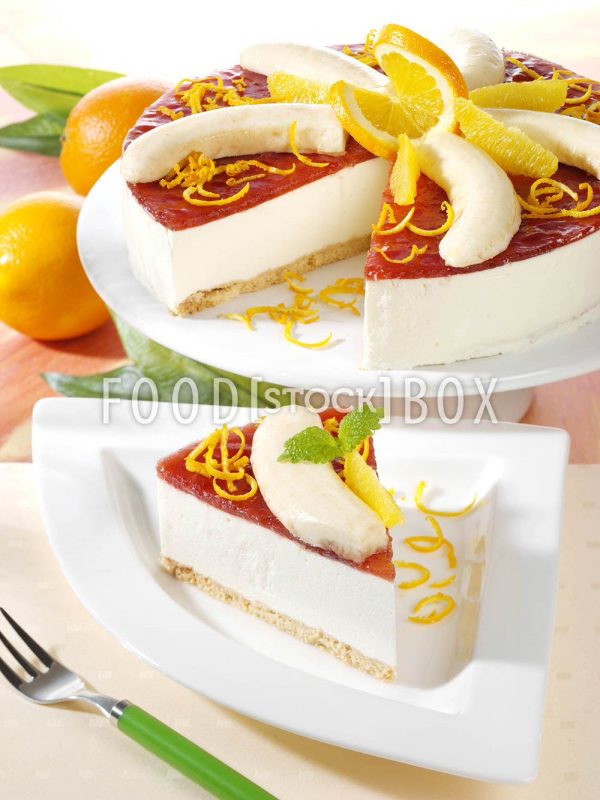 Joghurt-Torte mit Früchten