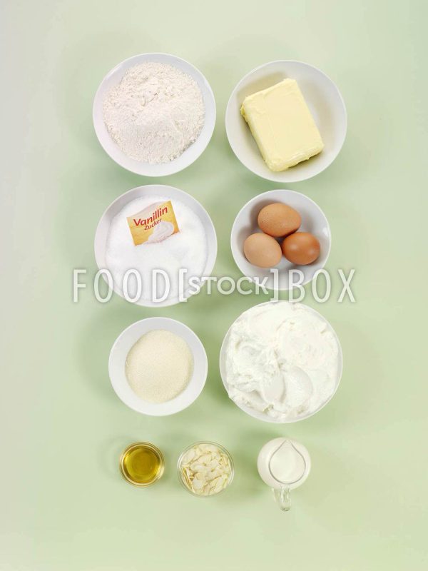 Käse-Bienenstich Step 1